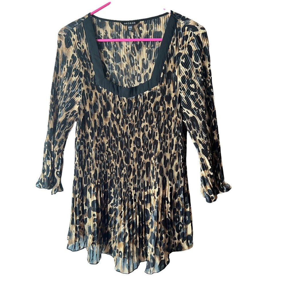 George Woman’s 2X Leopard Design Crinkle Blouse